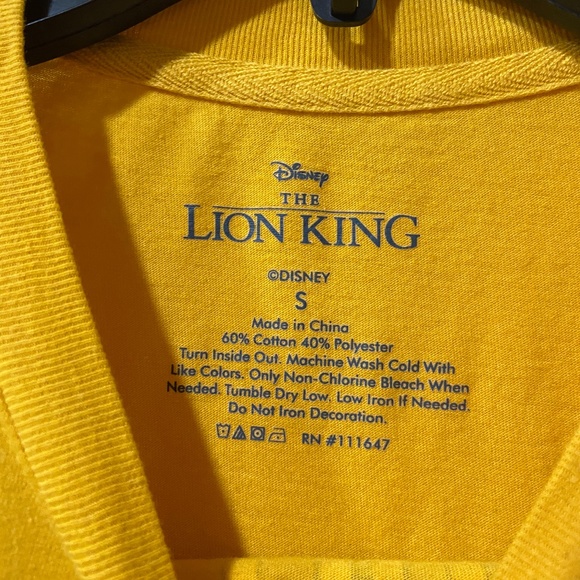 Lion King Mustard Cropped Tee - Picture 2 of 2